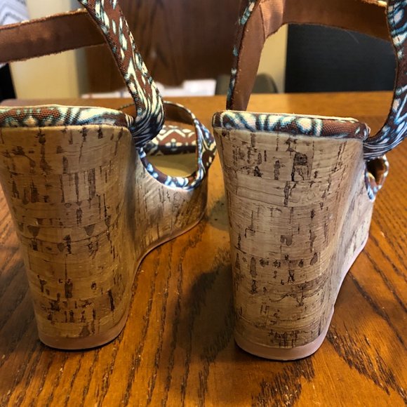 Christian Siriano fabric boho print cork wedges - Picture 3 of 7